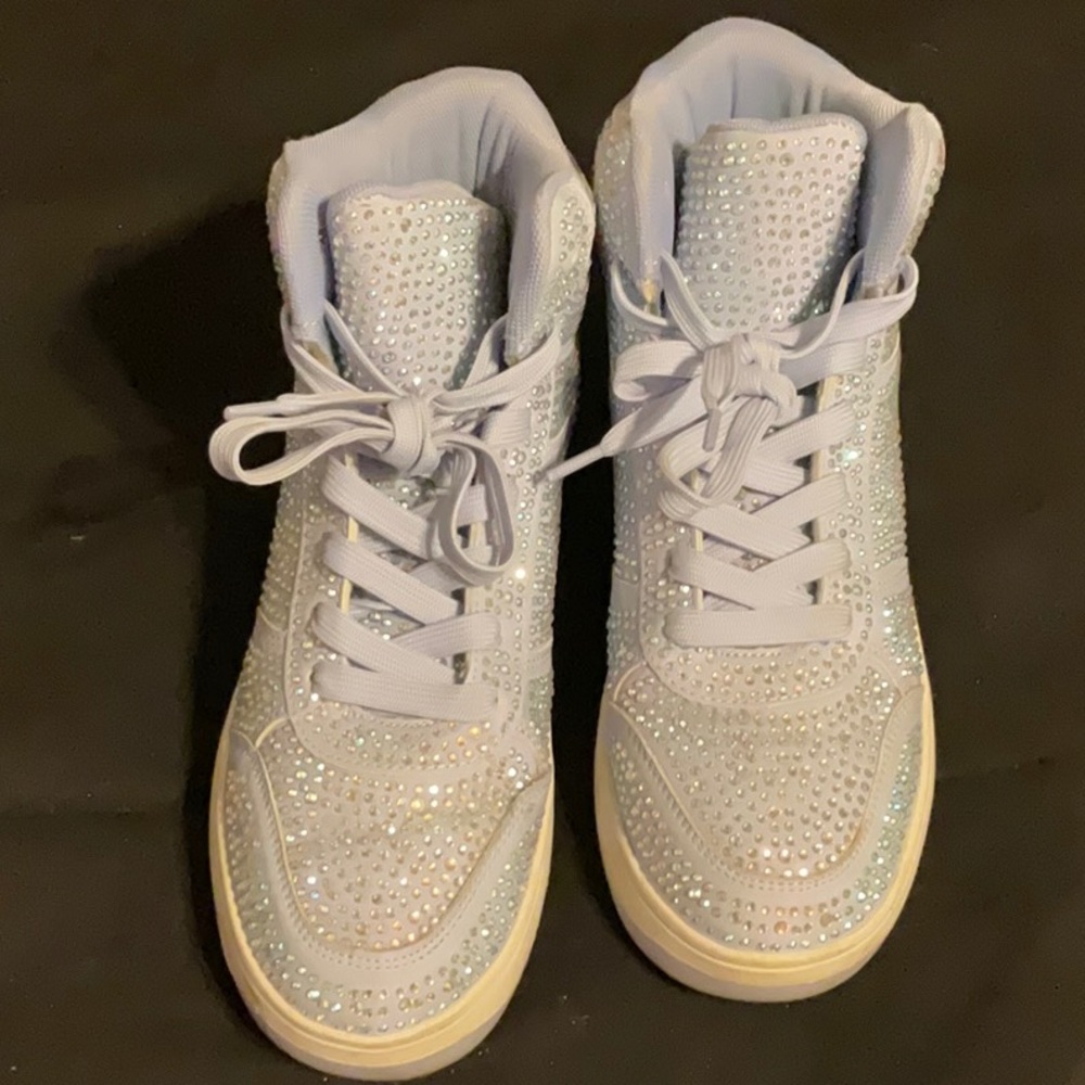 Womens Shoes